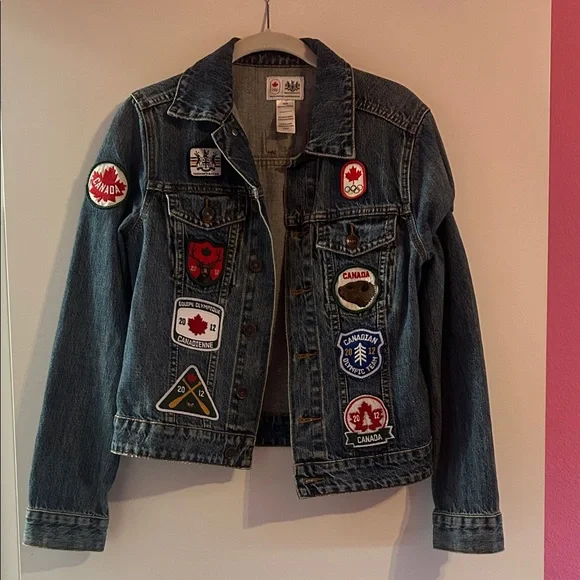 Hudson’s Bay Denim Jacket Canada Olympics medium - Picture 1 of 4